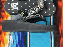 Load image into Gallery viewer, MONTANA WEST ~ BLING ~ FLIP FLOPS