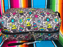 Load image into Gallery viewer, Alien ~ Makeup ~ Bag