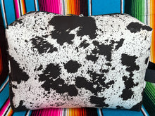 Load image into Gallery viewer, Arrow ~ Train ~ Case