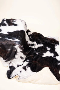 Moo-Ment ~ Plush ~ Sherpa ~ Blanket