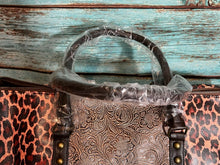 Load image into Gallery viewer, Leopard ~ Duffle ~ Bag