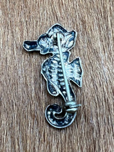 Load image into Gallery viewer, Seahorse ~ Sterling ~ Brooch/Pin