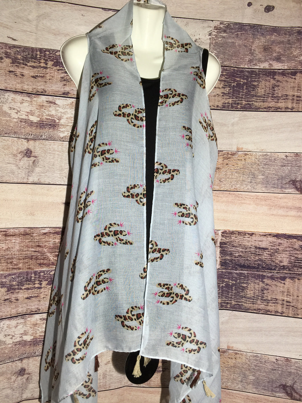 Women's Sleeveless Leopard Cactus Kimono (OS)